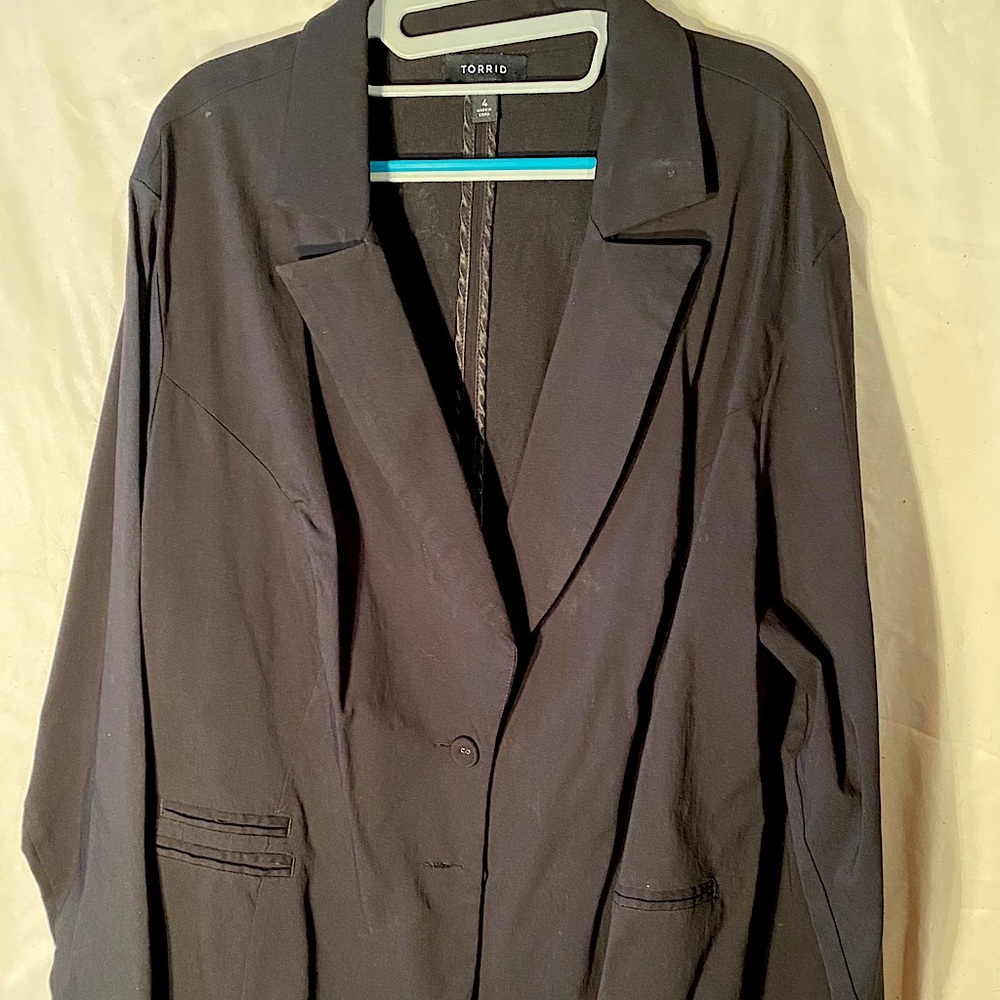 Torrid blazer size 4